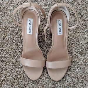 Steve Madden Carrson sandal